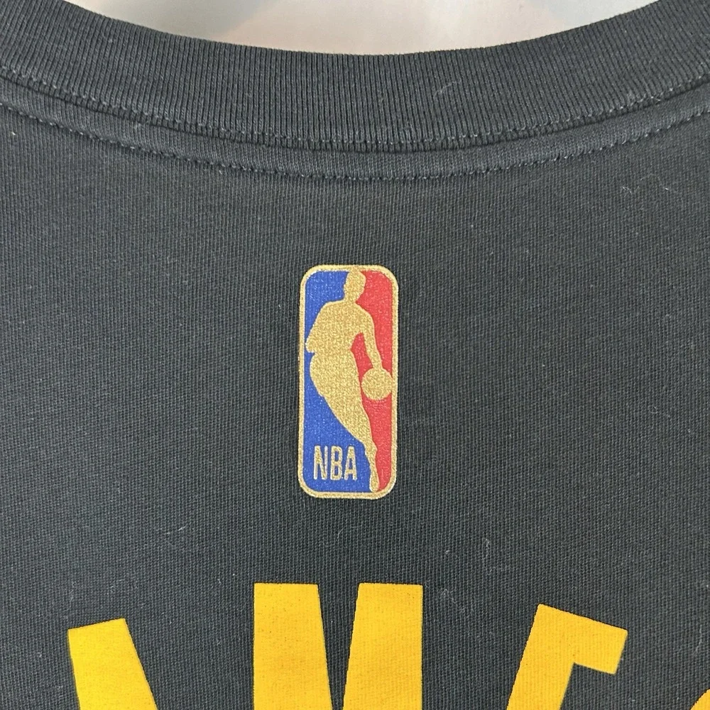 Nike Graphic Tee Lakers LeBron James 23 Crew Neck Short‎ Sleeve NBA XL BV1919